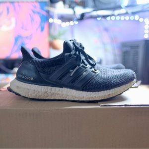 ADIDAS ULTRABOOOSTS